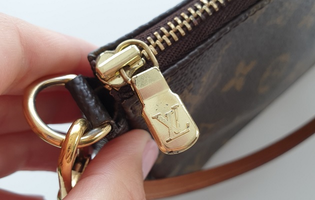Louis Vuitton detail tiahla zipsu