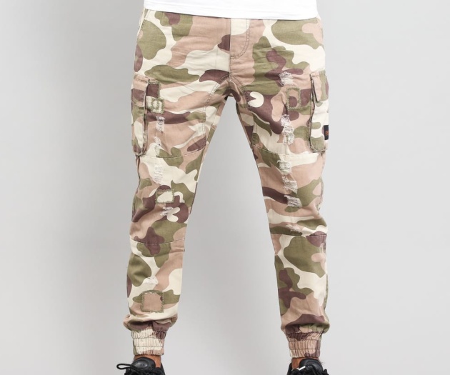 Cayler & Sons BL Doomed Distressed Jogger Pants