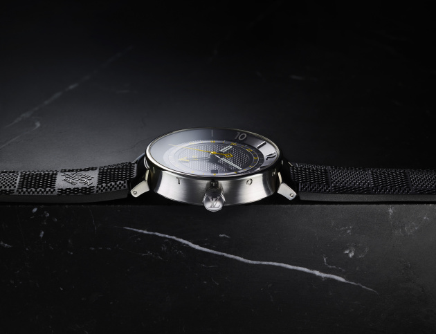 TAMBOUR Moon GMT Black