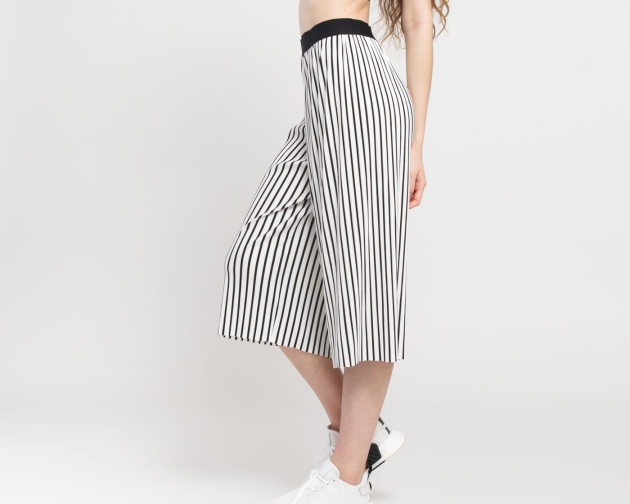 Urban Classics Ladies Stripe Pleated Culotte