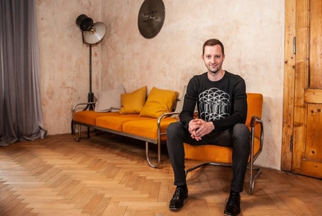 zakladateľ značky Live Sweaters, Michal Richter